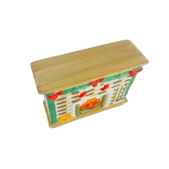 Vintage Ceramic Light-Up Fireplace Mantle Christmas Village House Decoration - Picture 9 of 14